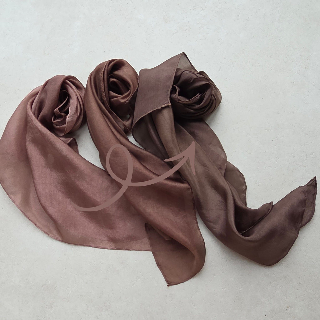 Zijden speeldoek DiepBruin – diepbruin pangeverfd | 52 × 52 cm
