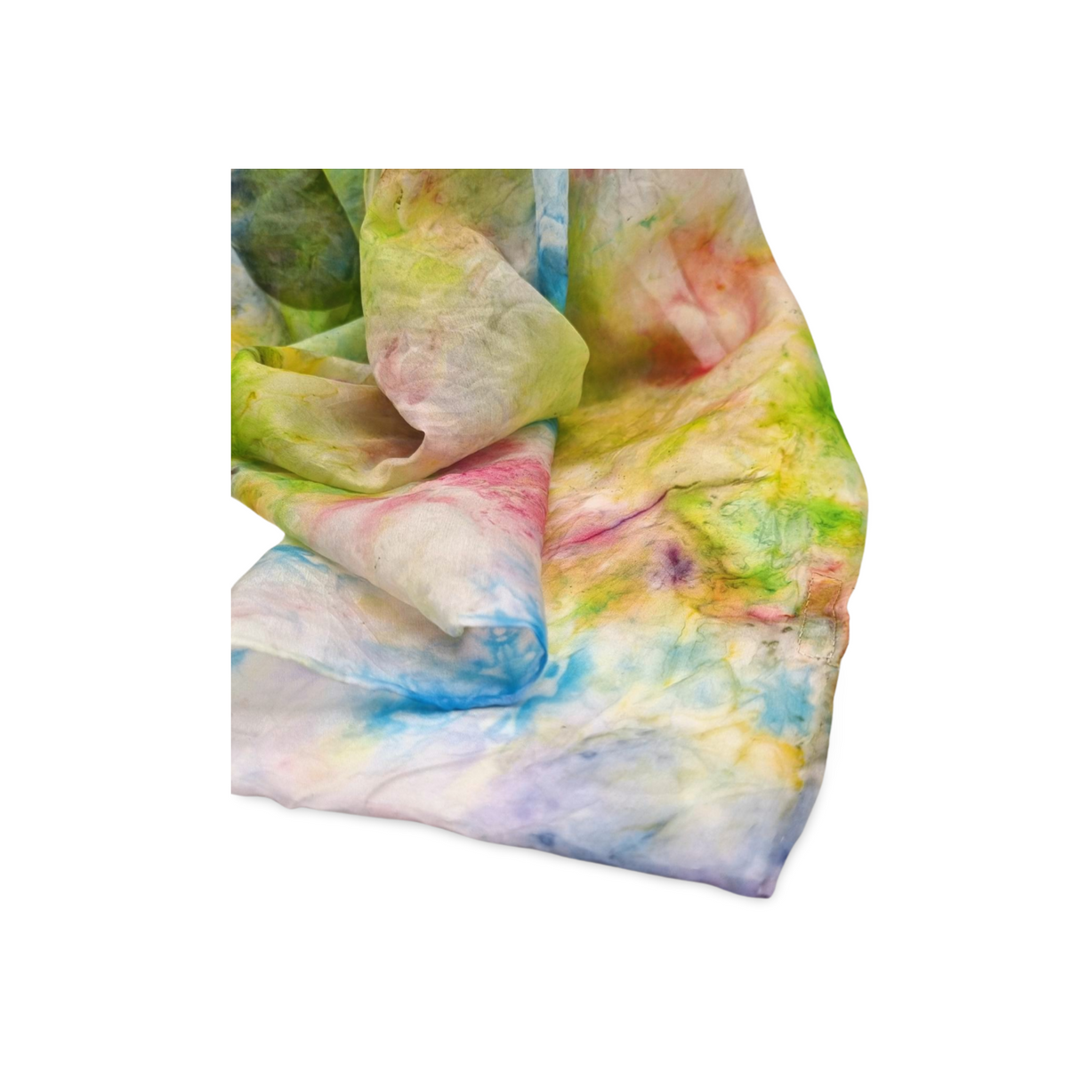 Handgeschilderde zijden sjaal In alle zachtheid 200x45 pastel regenboogtinten