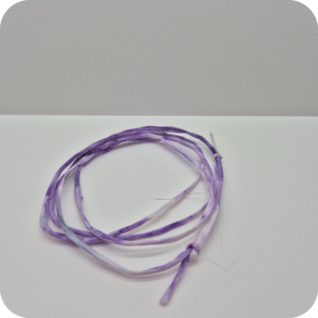 Handgeschilderd zijden armbandje Sereen lila