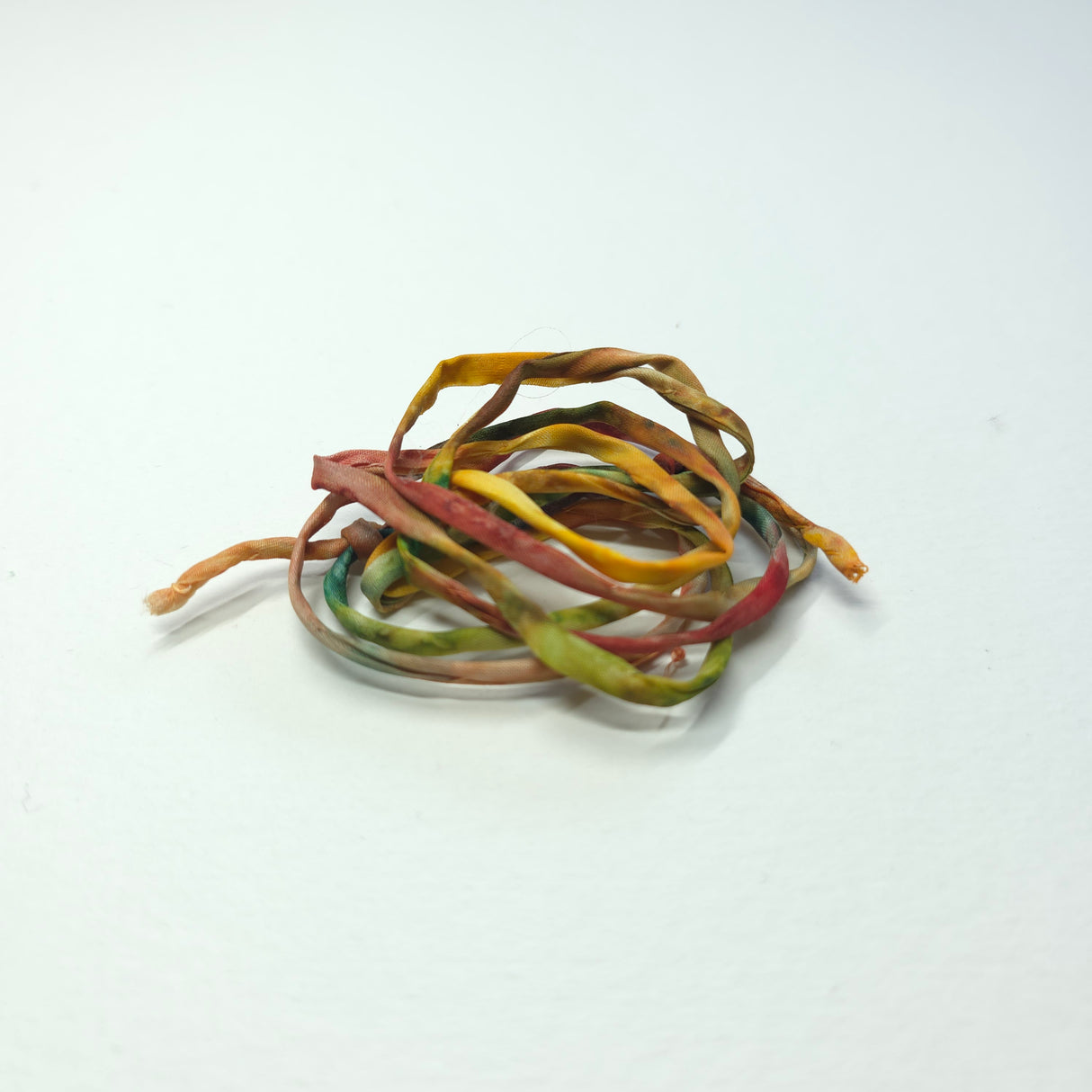 zijden armbandje geel groen oranje handgeschilderd zonlicht