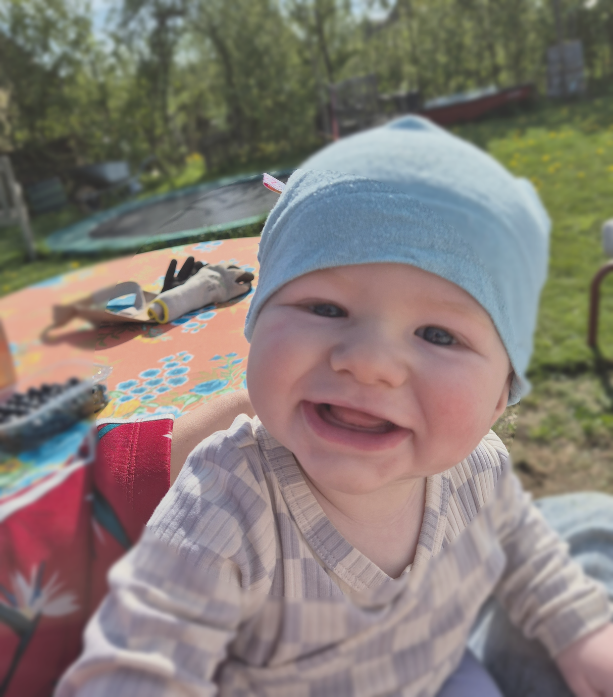 Zijden dopmutsje baby – bourette zijde mutsje pasgeboren
