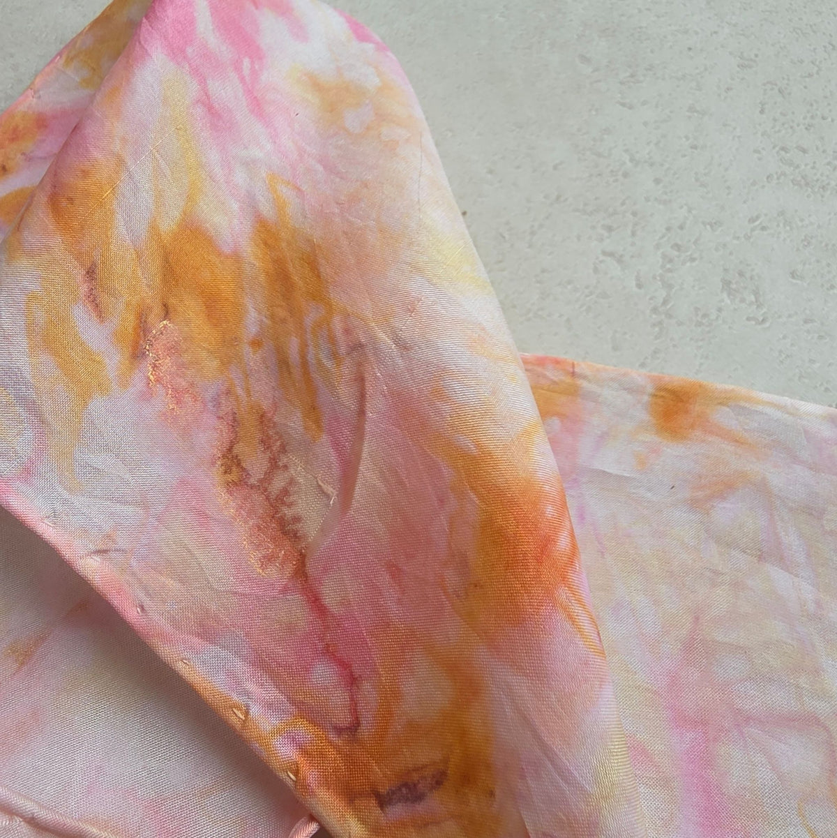 Zijden haarlint 10 cm VlinderDans - 150x10 cm - roze goudtinten
