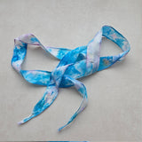 Zijden smal haarlint Blauwe Vlinder - 110 x 2 cm - blauw, lila en geel