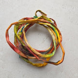 Handgeschilderd zijden armbandje Zonlicht geel