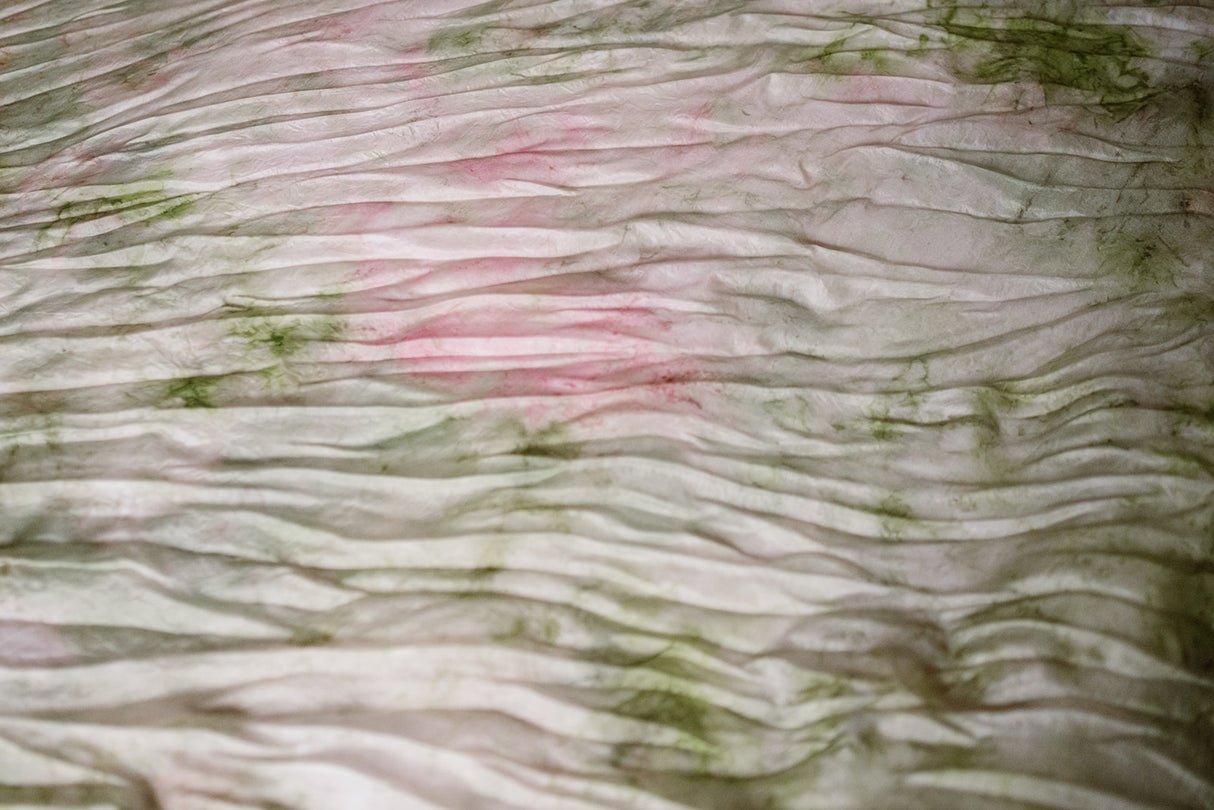 Detail zijden behandeltafeldoek pongé zijde textuur
