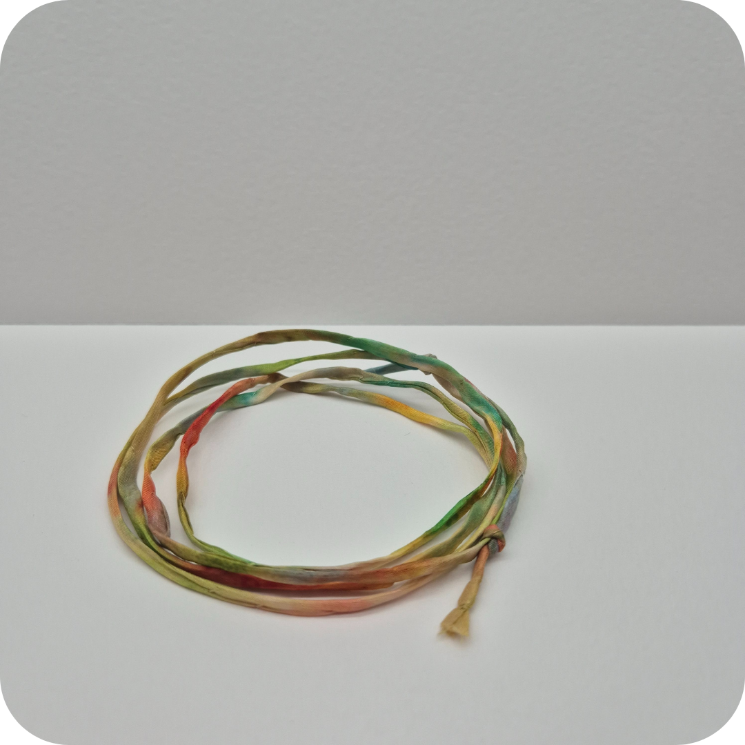 Handgeschilderd zijden armbandje Thuis groen blauw