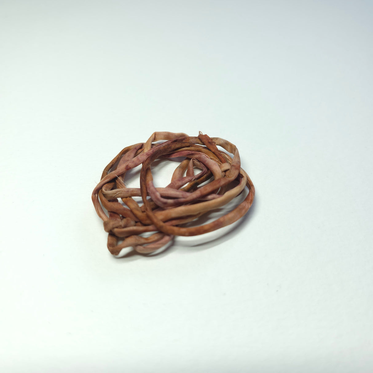 zijden armbandje bruin koper zand handgeschilderd herfst