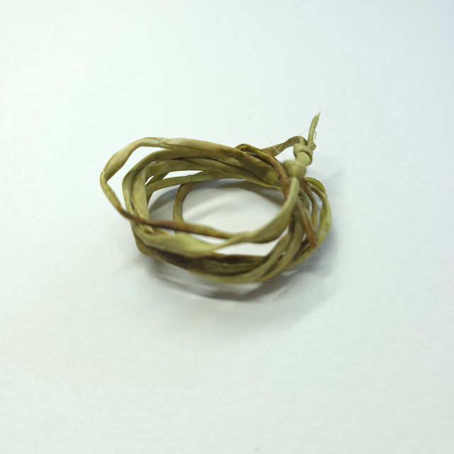 zonnestraaldraadje schotland zijden armbandje groen bruin